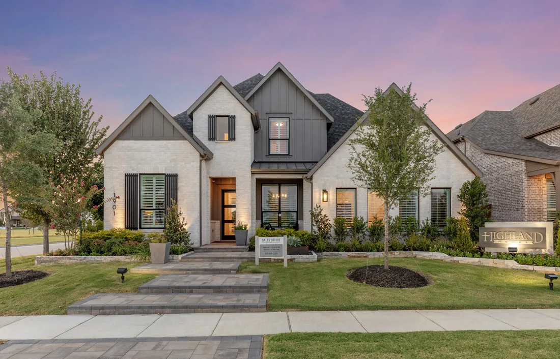 Highland Homes model home on a 60-foot homesite at 1901 Calumet, Sandbrock Ranch